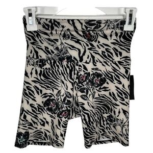 Onzie Women’s High Waisted Biker/Workout Compression Shorts-NWOT/Fits like XXS